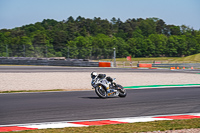 donington-no-limits-trackday;donington-park-photographs;donington-trackday-photographs;no-limits-trackdays;peter-wileman-photography;trackday-digital-images;trackday-photos
